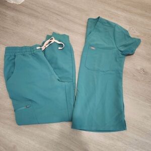 Figs Cactus Scrub set